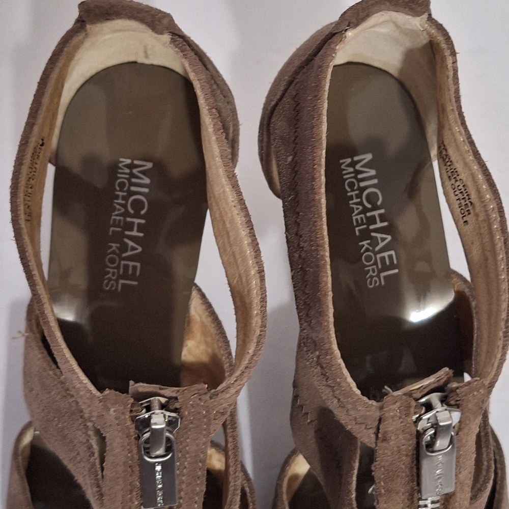 Michael Kors Berkley T Strap Zip Up Taupe Suede Leather Sandal Heels Size 8 M - Picture 9 of 13
